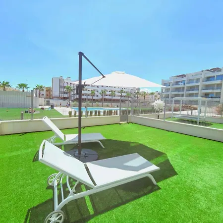 Two Bedrooms Luxury Ground Floor In The Sun